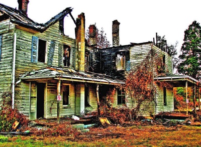 Maryland State Fire Marshals are asking the public’s help in finding the suspect or suspects responsible for the second floor arson of this long-vacant Oakville home. (Photo: Guy Leonard)