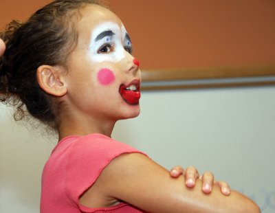 New to CSM’s Kids’ College this summer is a Circus Camp which includes training in juggling, acrobatics, stilt walking and tight wire walking under the direction of Michael Rosman, a graduate of Ringling Brothers and Barnum and Bailey Circus Clown College. (Submitted photo)