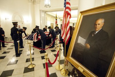 Marvin Mandel's portrait as governor was moved from the second floor to the State House rotunda for the viewing last week. (Photo: Governor's Office)