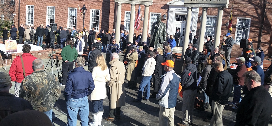 Around 100 Second Amendment supporters gathered outside of the Maryland General Assembly for the annual "2A Tuesday" event on February 2, 2016 (Photo: Rachel Bluth)