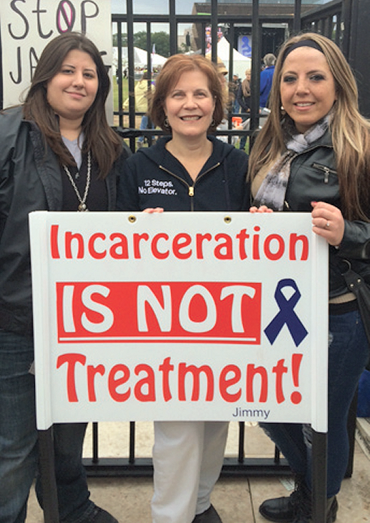 Megan Sarikaya and Christina Sita attended the Unite to Face Addiction Rally in Washington D.C. in October 2015. (Photo courtesy of Christina Sita)