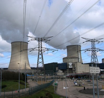 Reprocessing nuclear waste—practiced in France and several other countries but not in the U.S. where it was invented—involves breaking down spent nuclear fuel to recover material for use in new fuels. Proponents say it reduces the amount of nuclear waste, resulting in less highly radioactive material that needs to be stored safely. Pictured: France's Cattenom nuclear power station. (Photo: Toucanradio, courtesy Flickr)