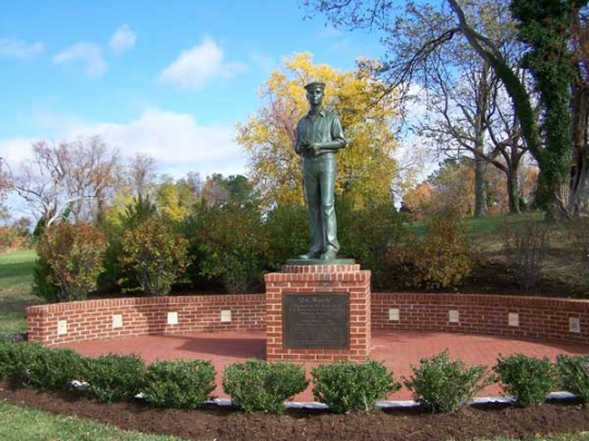 The World War II "On Watch" Memorial Statue in Dowell. (Photo: Calvert Co. Government)